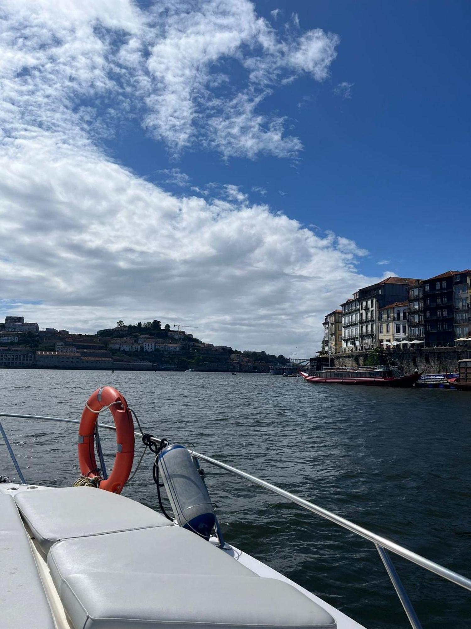 Отель Douro4Sailing Порту Экстерьер фото